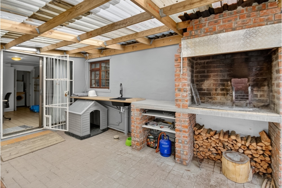 3 Bedroom Property for Sale in Strand South Western Cape